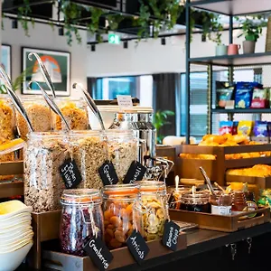 4* 아파트호텔 Staycity Centre